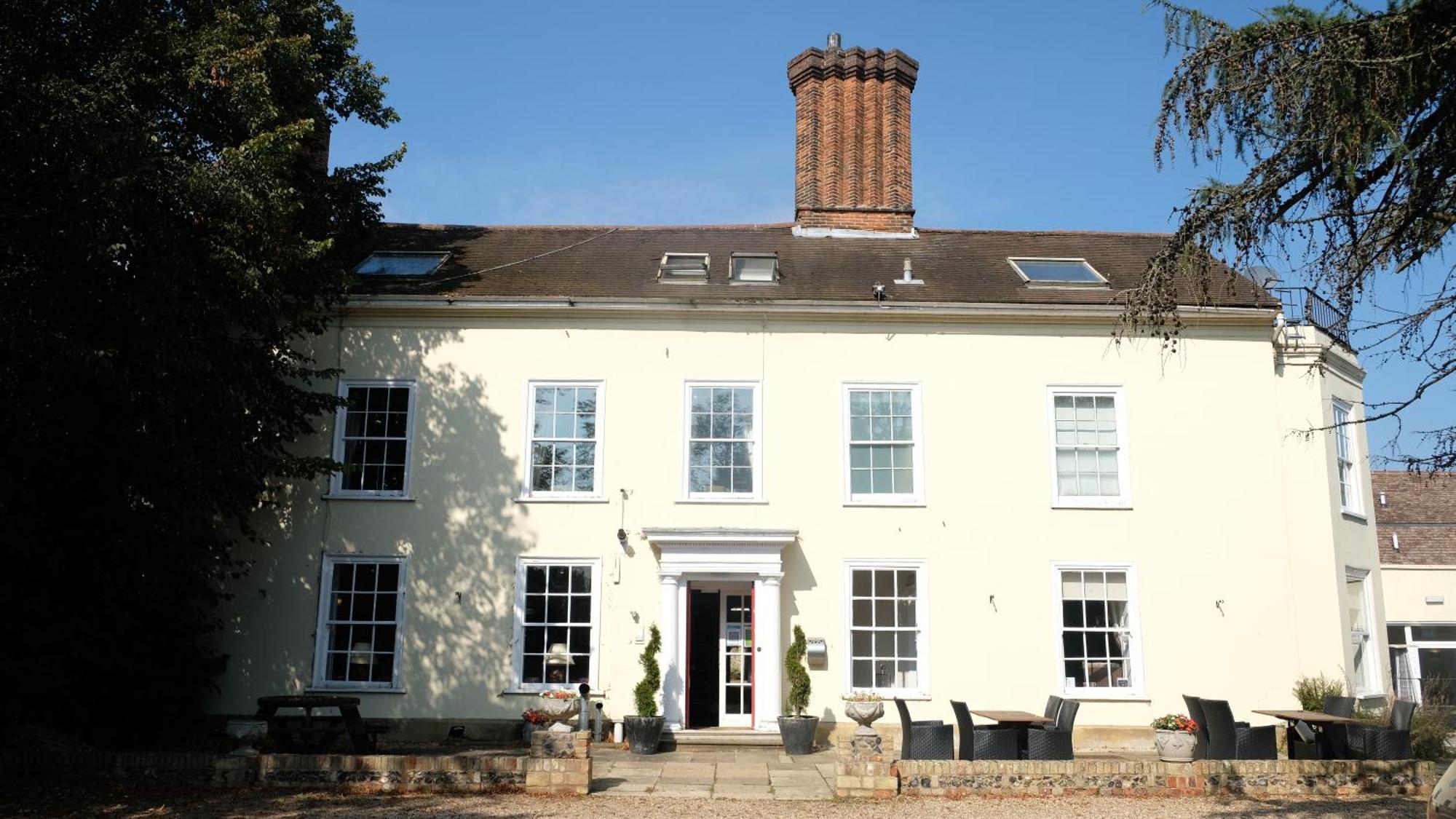 Hotel Western Priory 3*